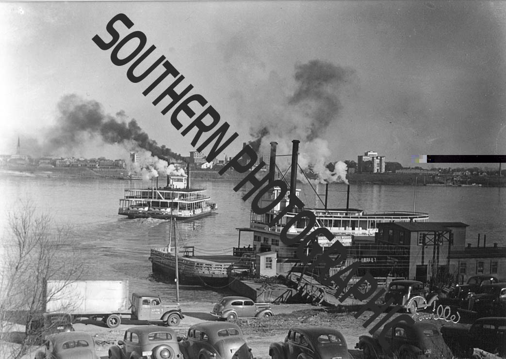 f16_Baton_Rouge_Ferry_Landing